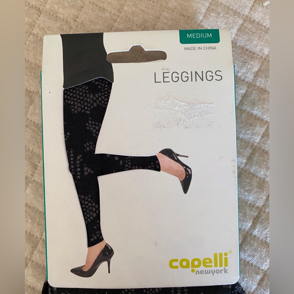 Capelli of New York Leggings - Black Floral Print NWT